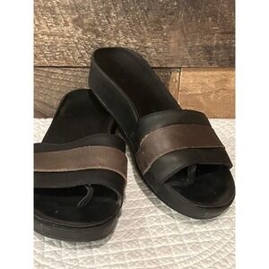 WOMEN'S OLUKAI OLA HUNA BLACK GRAY LEATHER SLIDE SANDAL 6/36